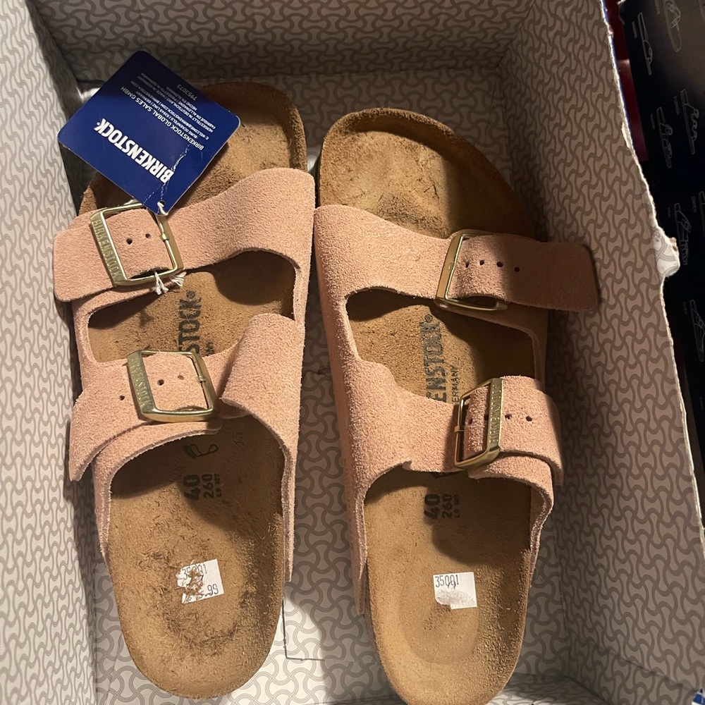 Brand new pink Birkenstock size 40 regular